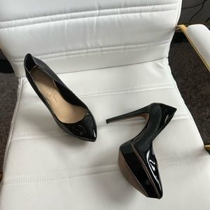 Jessica Simpson 7.5 worn once black